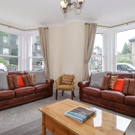 Vakantiehuis Melbreak House 2 *